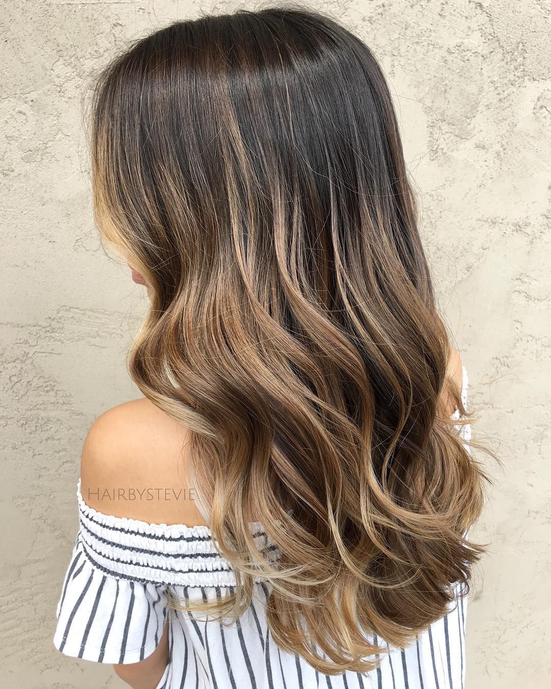 20-natural-looking-brunette-balayage-styles-2