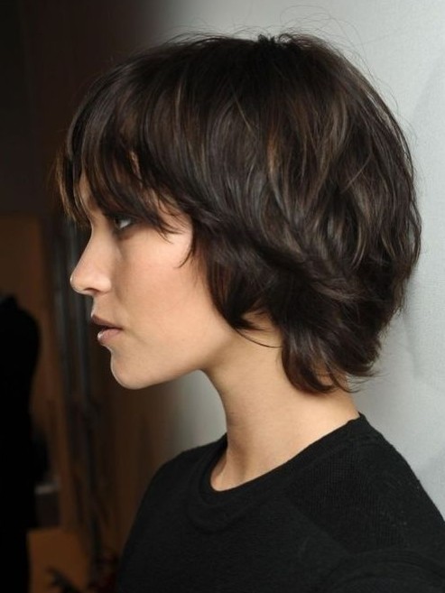 Dark-Brown-Hairstyles-for-Short-Hair-Cute-Easy-Haircut